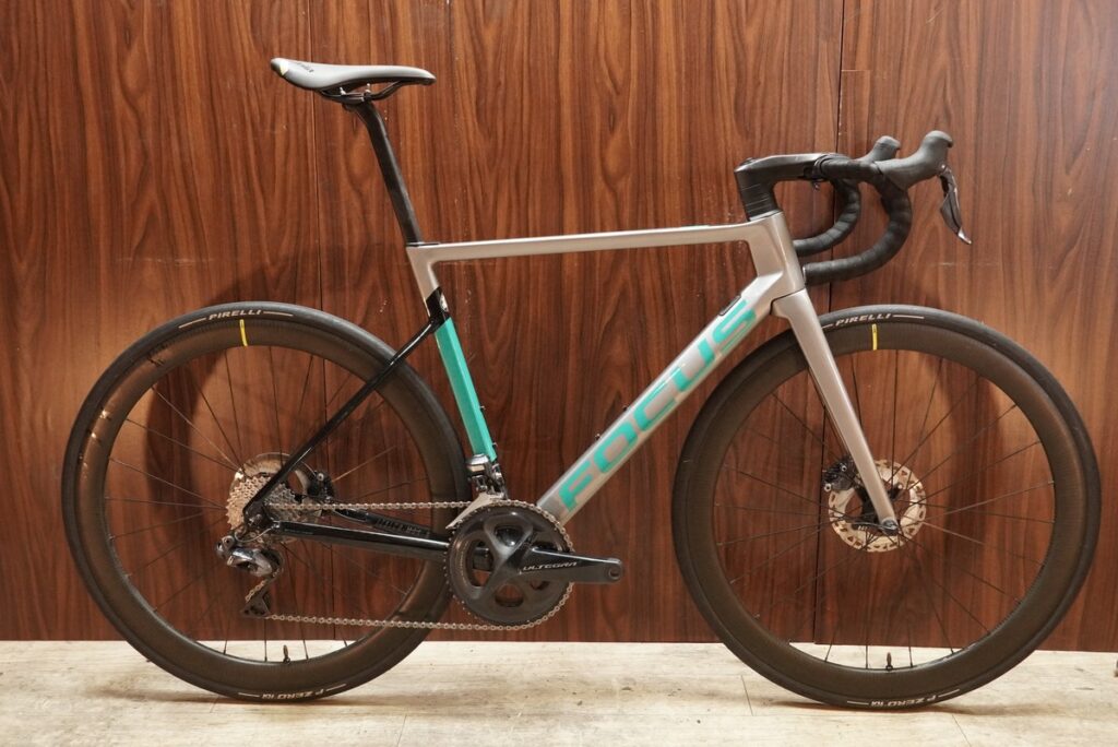 FOCUS（フォーカス）｜IZALCO MAX Disc9 MAVIC COSMIC SL45 SHIMANO ULTEGRA R8070 Di2 2X11S L 2020年｜中古｜買取金額 155,000円