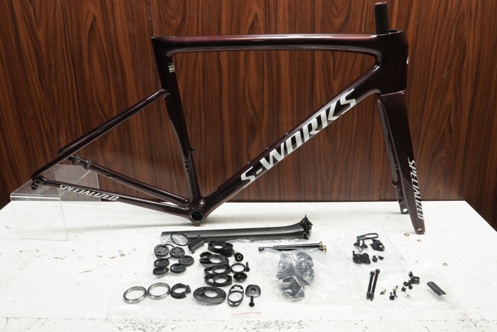 S-WORKS TARMAC SL8 グロスレッドスカイ
