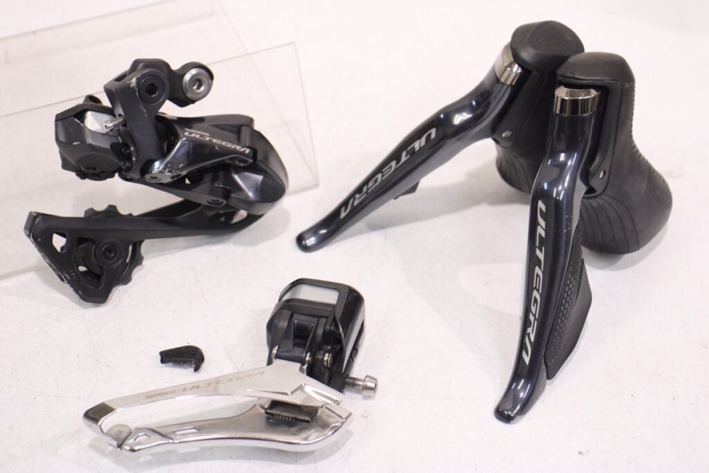 SHIMANO（シマノ）｜R8050 ULTEGRA 2x11s Di2 電動変速 機械式 3点グループセット｜中古｜買取金額 41,000円