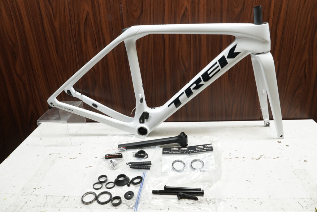 TREK（トレック）｜DOMANE RSL GEN4 52 2024年｜超美品｜買取金額 190,000円