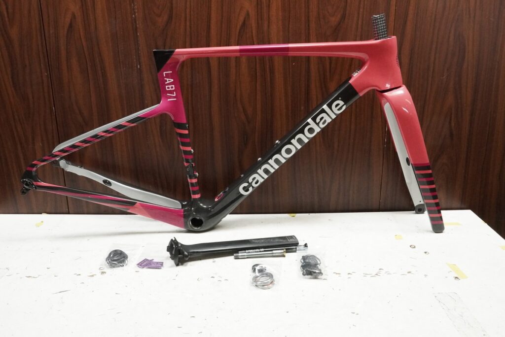 CANNONDALE（キャノンデール）｜SUPERSIX EVO LAB71 48 2025年｜中古｜買取金額 323,000円