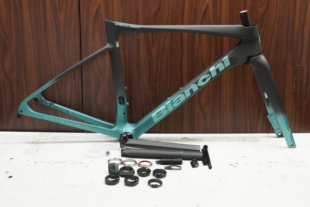 Bianchi（ビアンキ）｜SPECIALISSIMA RC TEAM REPLICA 50 2025年｜美品｜買取金額 285,000円